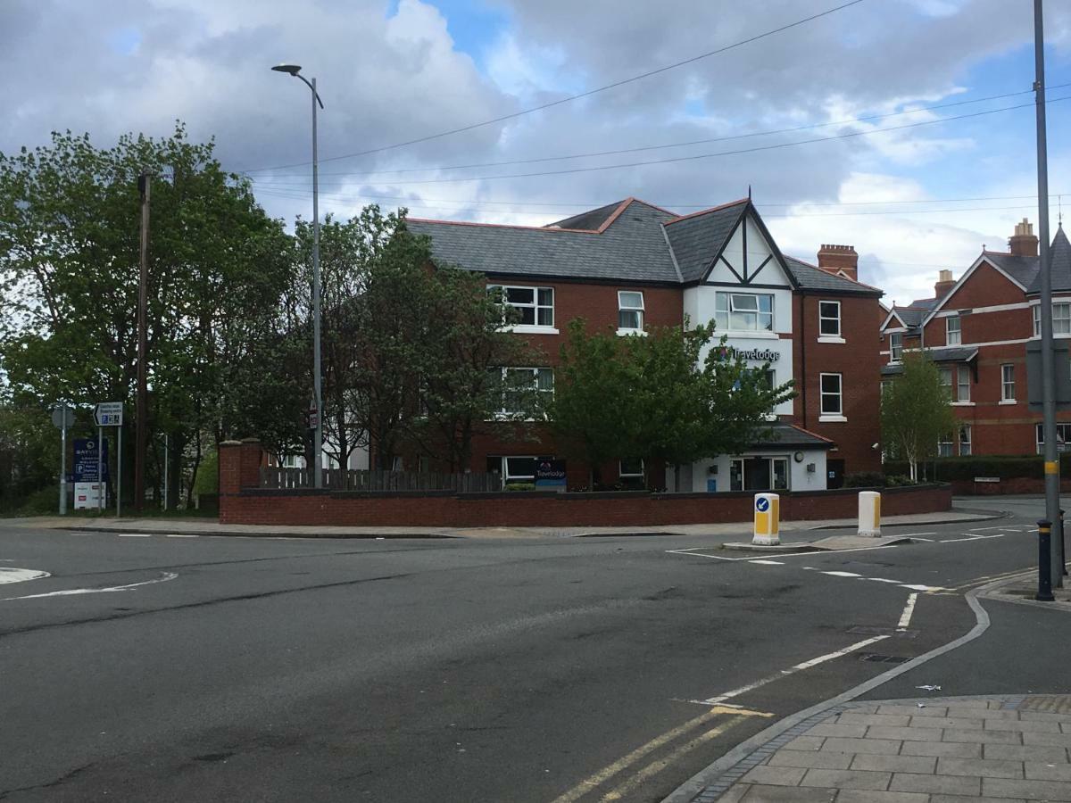 Flat 2 Opposite Travel Lodge Colwyn Bay Extérieur photo