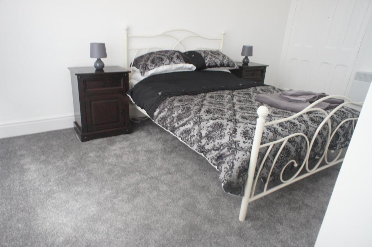 Flat 2 Opposite Travel Lodge Colwyn Bay Extérieur photo