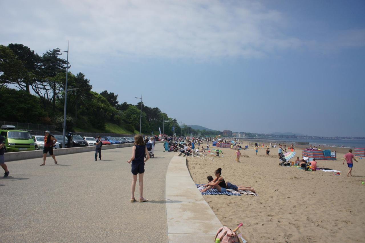 Flat 2 Opposite Travel Lodge Colwyn Bay Extérieur photo